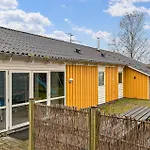 Casa vacanze Amazing In With Sauna